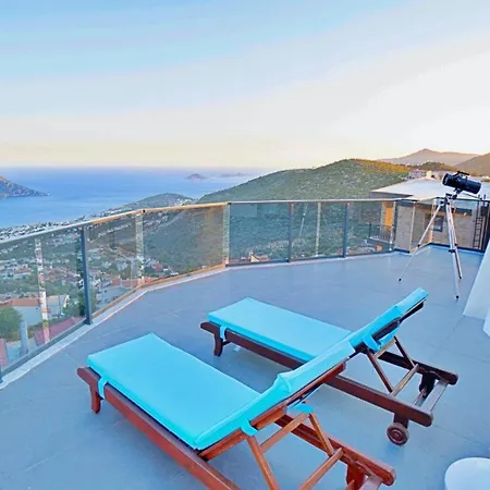 Luxury In With Private Infinity Pool