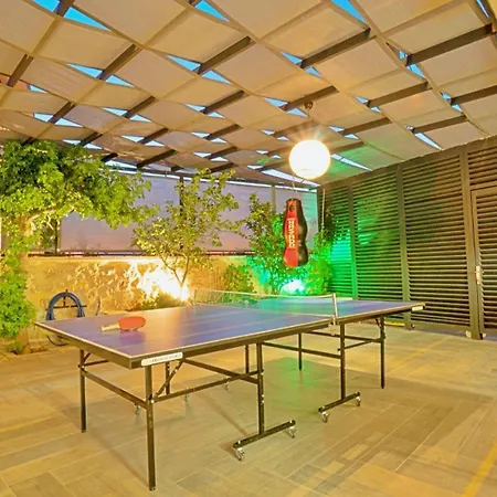 Luxury In With Private Infinity Pool Vilă